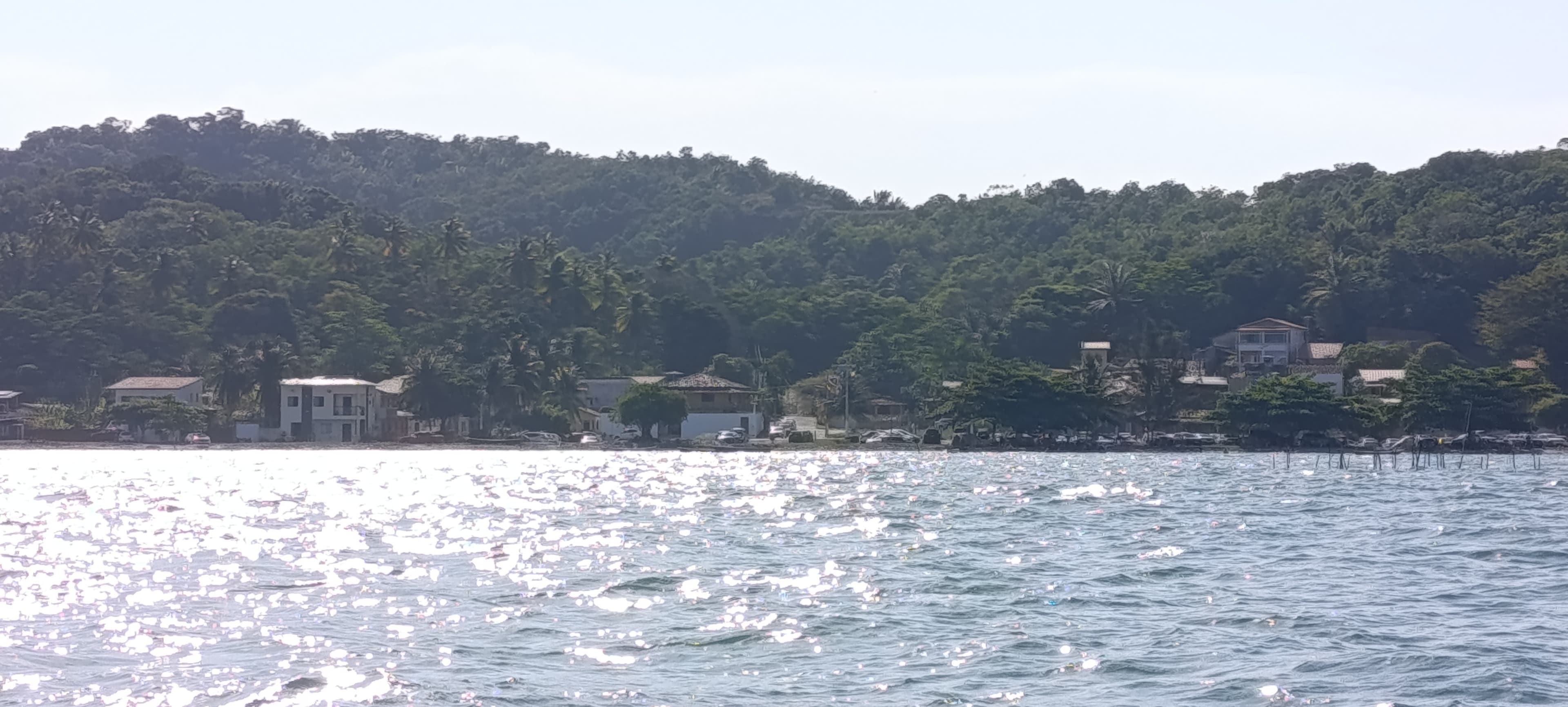 Mar e ilha na Bahia